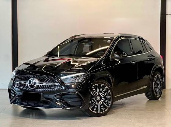 MERCEDES-BENZ GLA 200 1.3 MHEV AMG LINE 7G-DCT